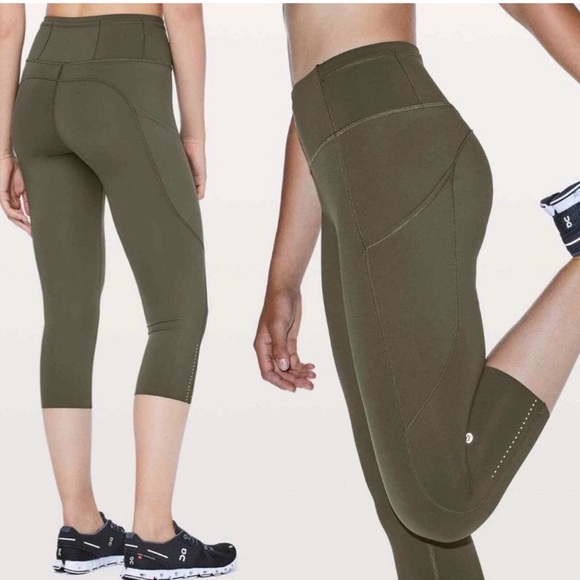 Lululemon Fast Free Crop II *Nulux 19"
Size 8 Olive - Picture 8 of 9